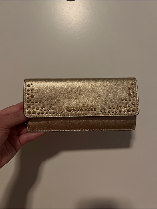 Michael Kors Handbags - Michael Kors Metallic Gold Saffiano Leather Continental Wallet - Like New Cond
